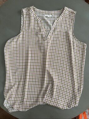 Maurices Sleeveless Split-Neck Plaid Top in Cream, Olive & Rust